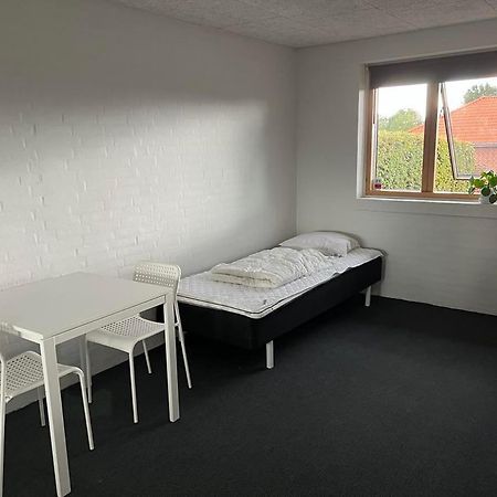 Ebbesens Bed And Bath - Two Double Rooms Herning Bagian luar foto