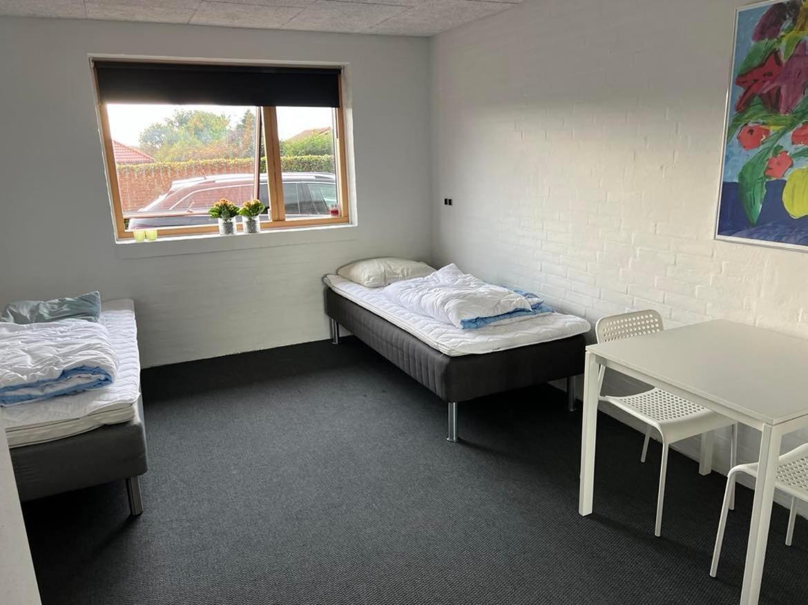 Ebbesens Bed And Bath - Two Double Rooms Herning Bagian luar foto
